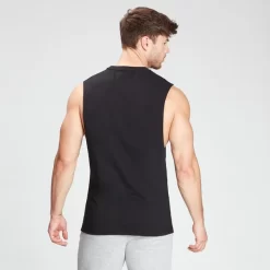 MP Men's Essentials Drop Armhole Tank - Zwart 10 MP Men's Essentials Drop Armhole Tank - Zwart -Myprotein 12302919 9924853132422698