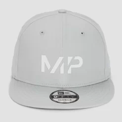 MP New Era 9FIFTY Snapback - Chroom/Wit