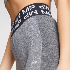 MP Curve Booty Short - Grijs -Myprotein 12773367 4294862197432179