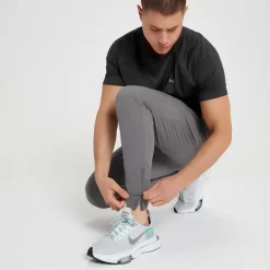 MP Velocity Ultra Joggingbroek Voor Heren - Kiezelgrijs 9 MP Velocity Ultra Joggingbroek Voor Heren - Kiezelgrijs -Myprotein 13460636 1714994949016029